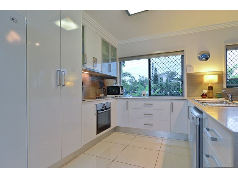 62 Boles Street, West Gladstone QLD 4680