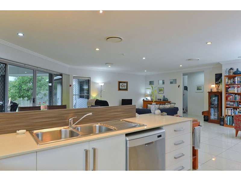62 Boles Street, West Gladstone QLD 4680