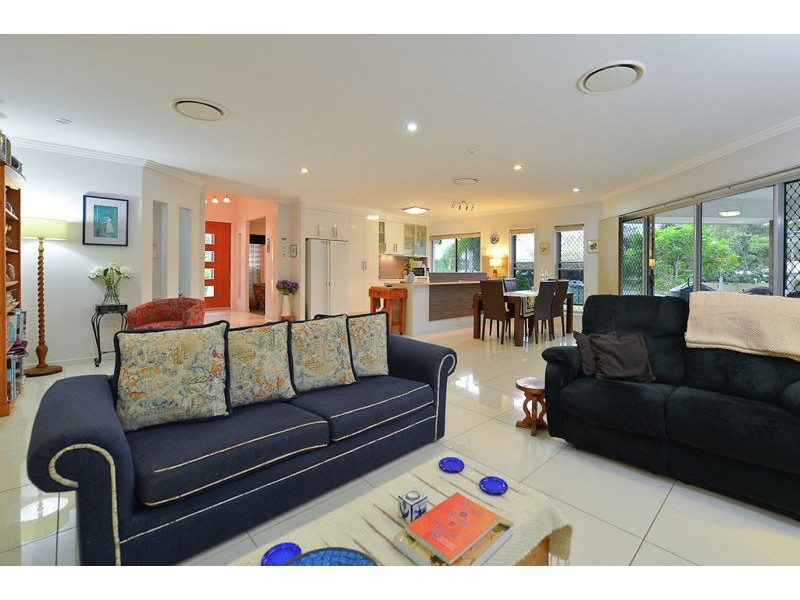62 Boles Street, West Gladstone QLD 4680