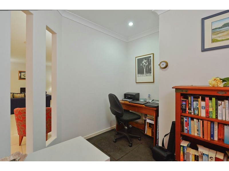 62 Boles Street, West Gladstone QLD 4680