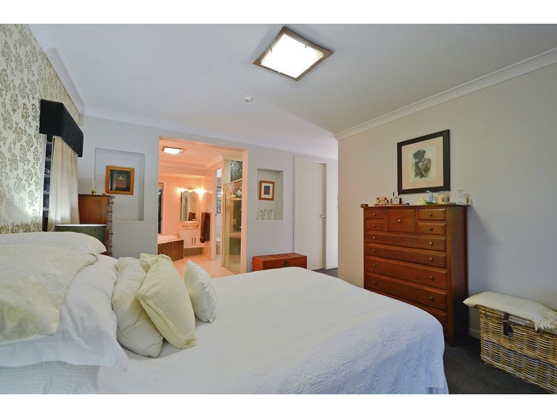 62 Boles Street, West Gladstone QLD 4680