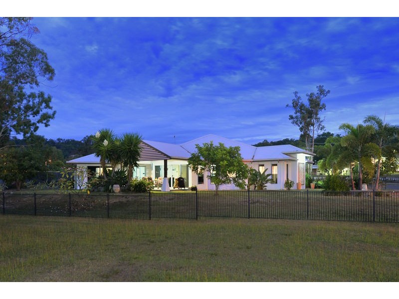 62 Boles Street, West Gladstone QLD 4680