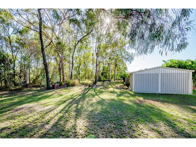 13 Barrine Close, Clinton QLD 4680