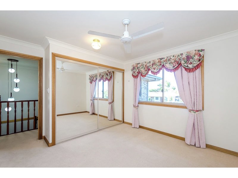 13 Barrine Close, Clinton QLD 4680