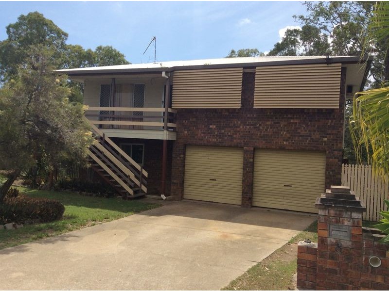 8 Gretel Drive, Clinton QLD 4680