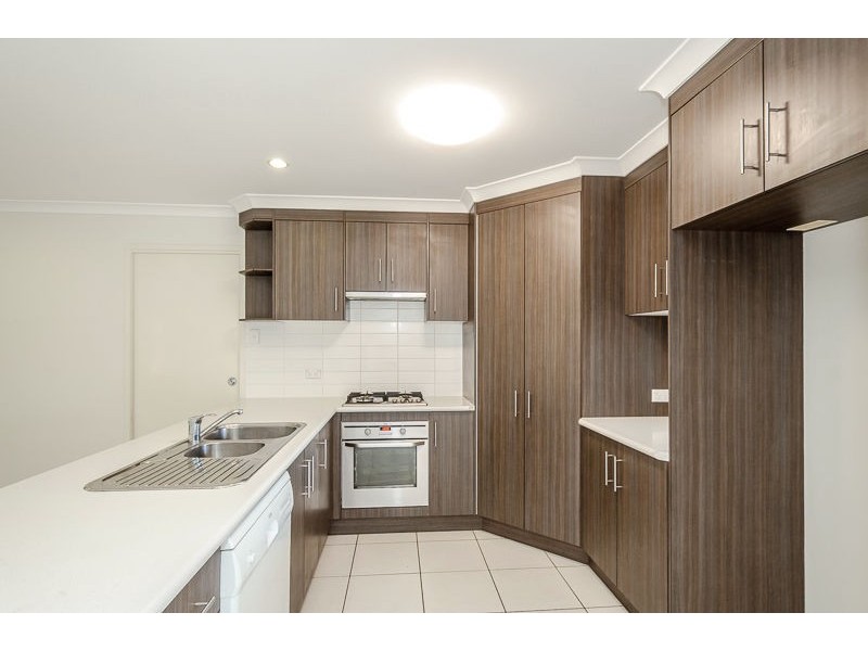 1/24 Mc Leod Street, Boyne Island QLD 4680