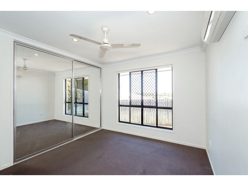1/24 Mc Leod Street, Boyne Island QLD 4680