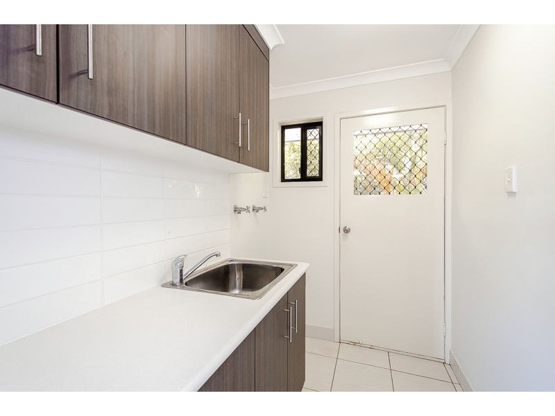 1/24 Mc Leod Street, Boyne Island QLD 4680
