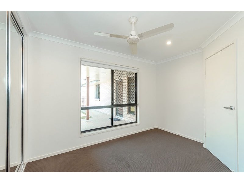 1/24 Mc Leod Street, Boyne Island QLD 4680