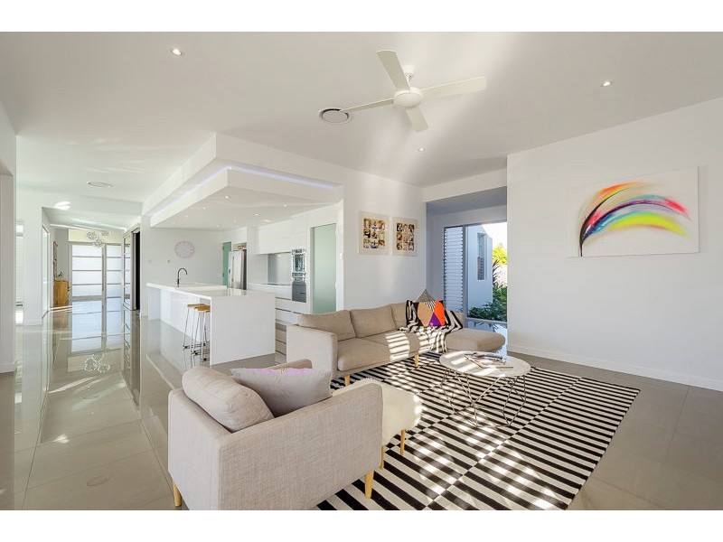 2 Parksville Drive, New Auckland QLD 4680