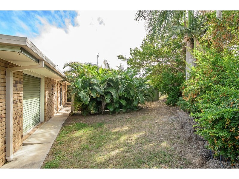 19 Benjamin Court, Glen Eden QLD 4680
