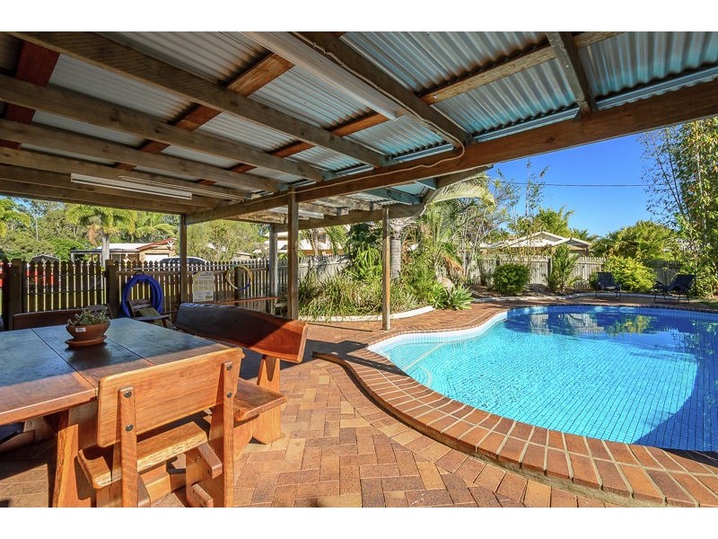 3 Carpentaria Close, Clinton QLD 4680