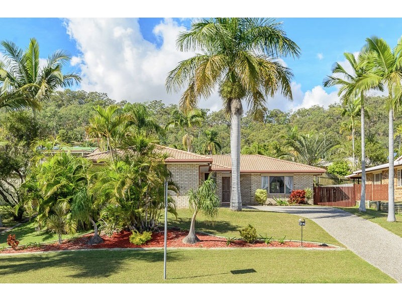 74 Dixon Drive, Telina QLD 4680