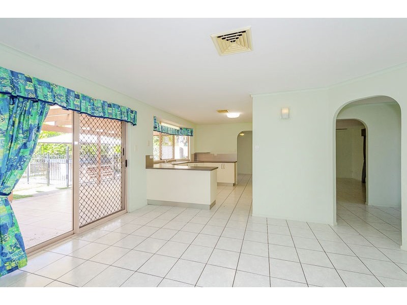 74 Dixon Drive, Telina QLD 4680