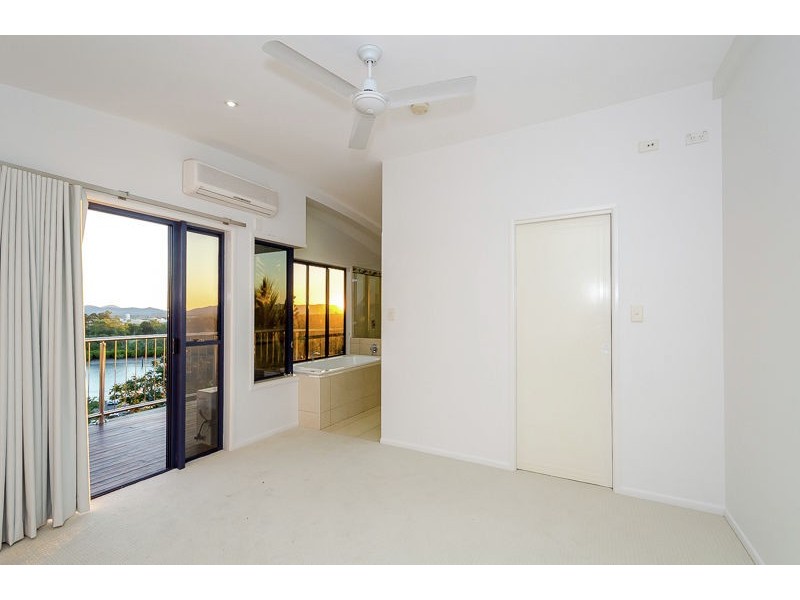 7 Auckland Street, Gladstone QLD 4680