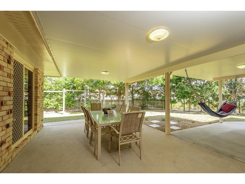 6 Nicholas Street, Glen Eden QLD 4680