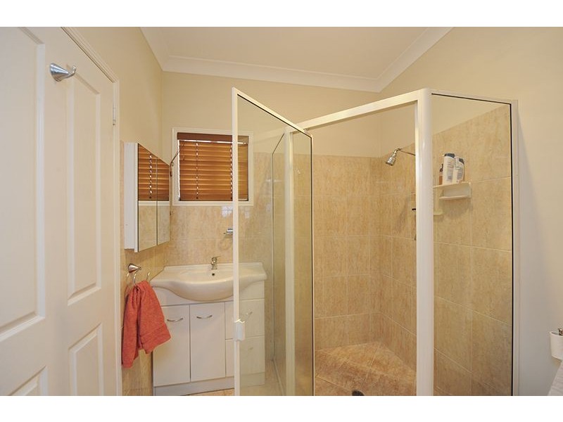 229 Oaka Street, South Gladstone QLD 4680