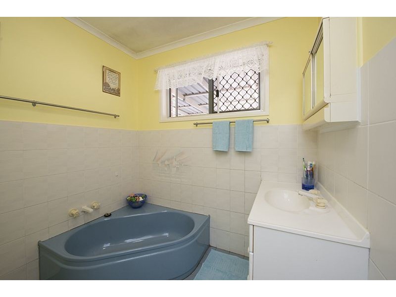 3 Saggitarius Street, River Ranch QLD 4680