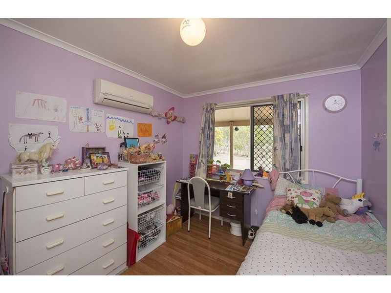 3 Saggitarius Street, River Ranch QLD 4680