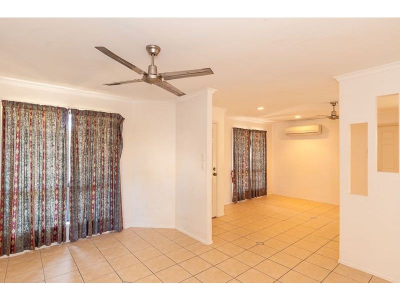 121a Col Brown Avenue, Clinton QLD 4680