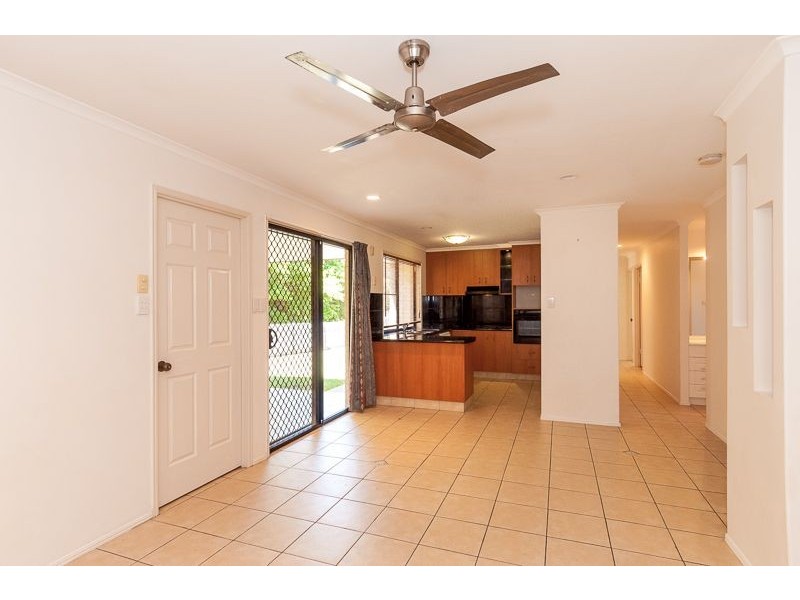 121a Col Brown Avenue, Clinton QLD 4680