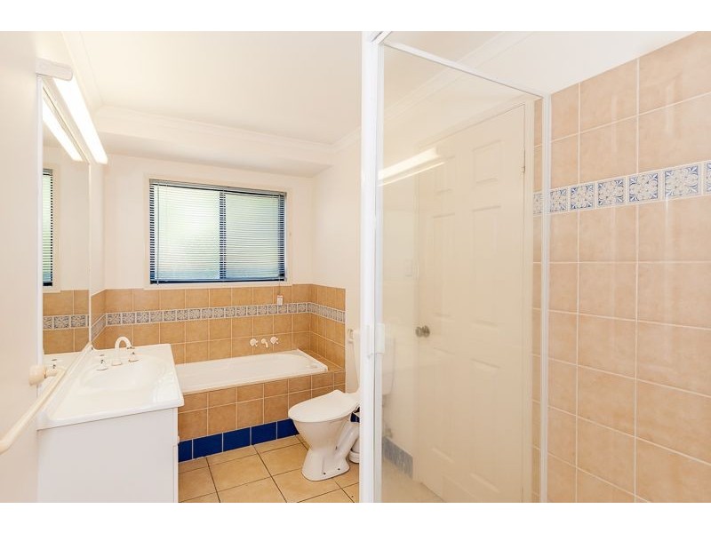 121a Col Brown Avenue, Clinton QLD 4680