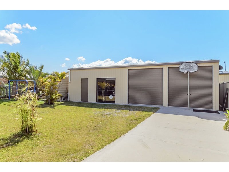 1 Victoria Avenue, Glen Eden QLD 4680