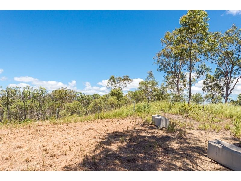 3 Tree Tops Close, O’connell QLD 4680