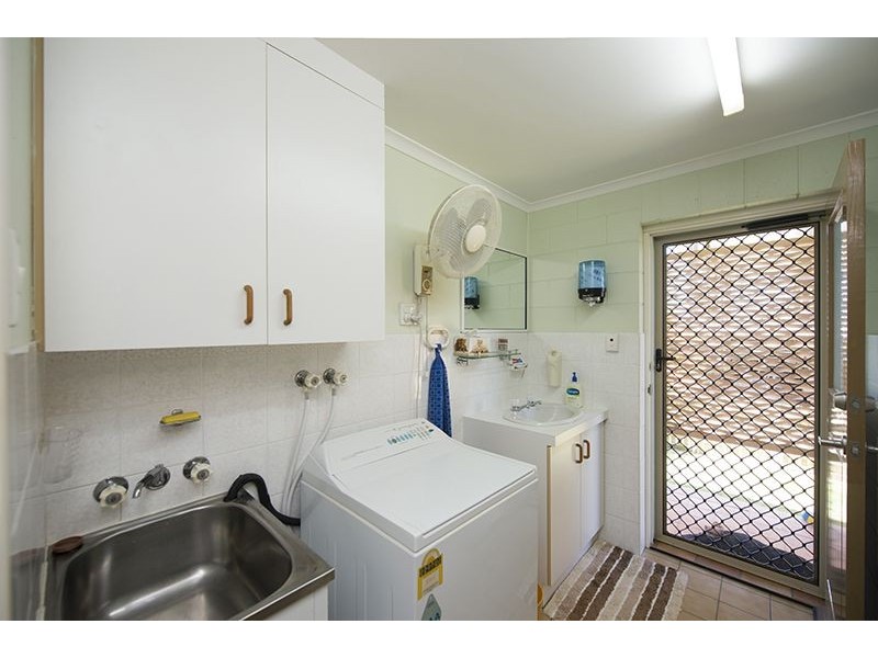 72 Booth Avenue, Tannum Sands QLD 4680