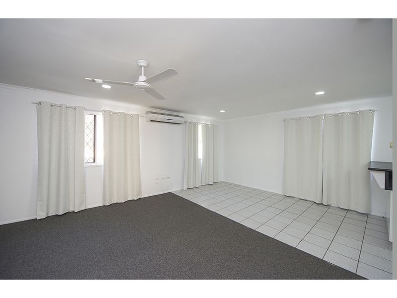 27 Anderson Street, Clinton QLD 4680