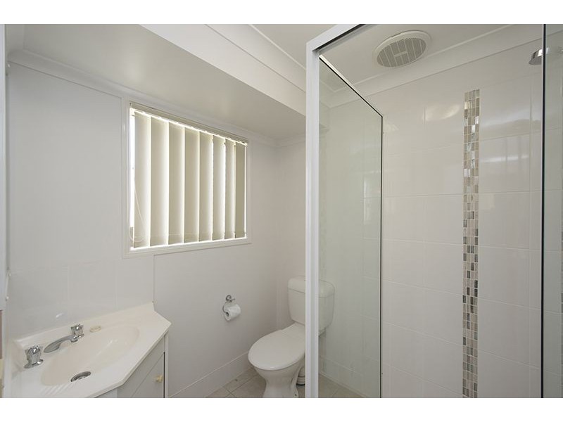 19 Benjamin Court, Glen Eden QLD 4680