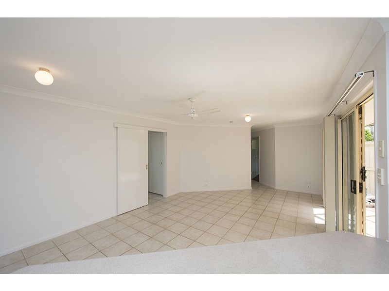 19 Benjamin Court, Glen Eden QLD 4680