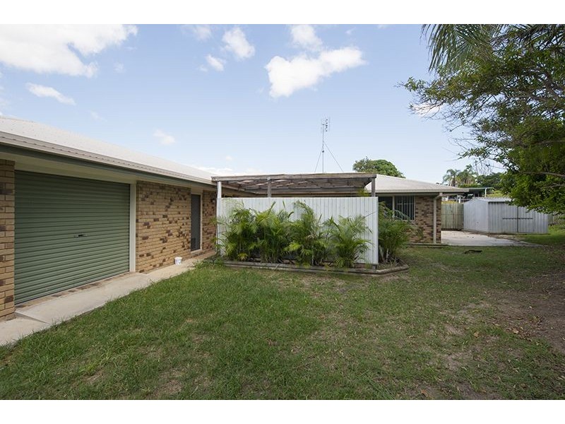 19 Benjamin Court, Glen Eden QLD 4680