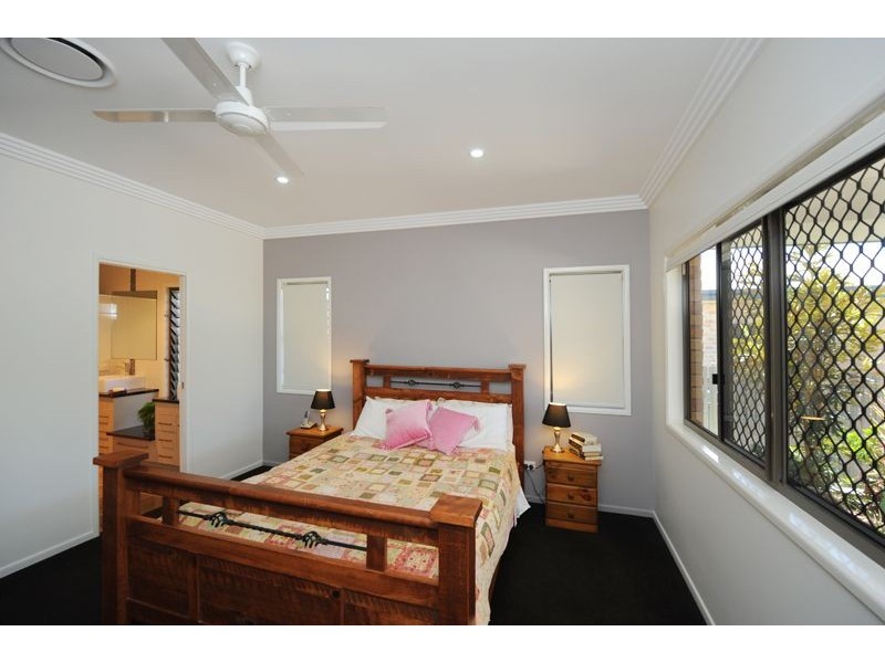 53 Katrina Boulevard, New Auckland QLD 4680