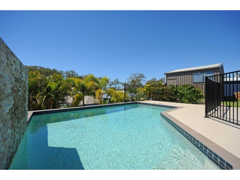 53 Katrina Boulevard, New Auckland QLD 4680