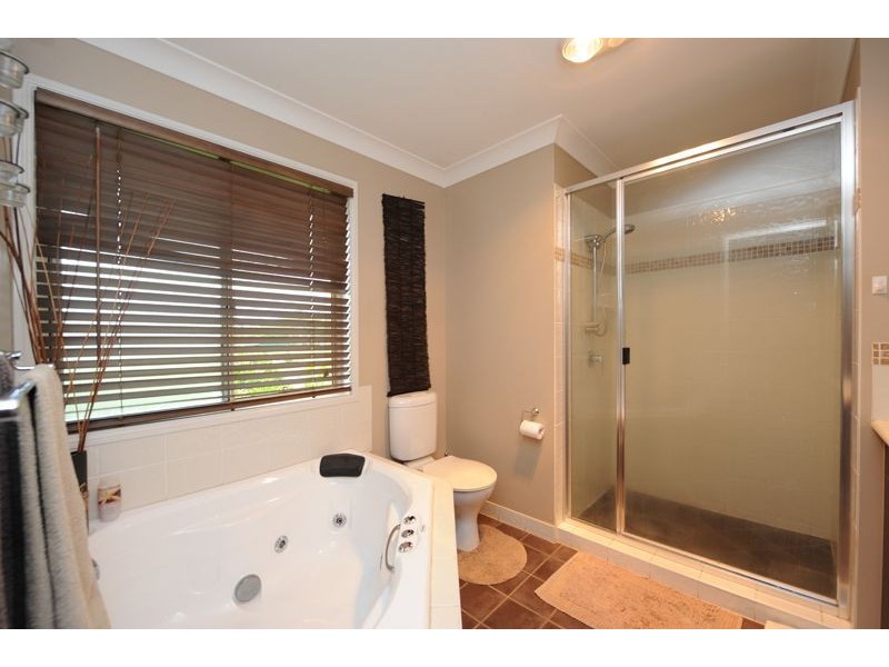 46 Parksville Drive, New Auckland QLD 4680