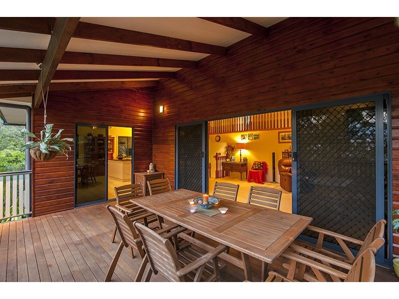 52 Oxley Drive, South Gladstone QLD 4680