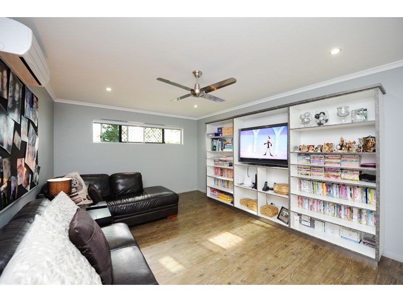 6 Treetops Close, O’connell QLD 4680