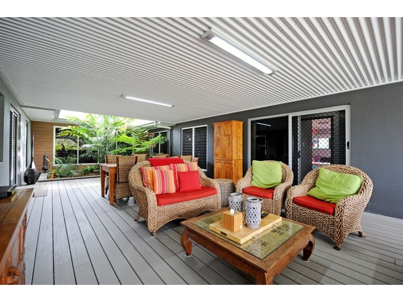 6 Treetops Close, O’connell QLD 4680