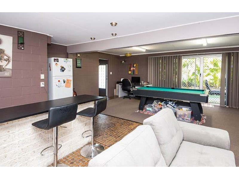 2 Kerr Street, Clinton QLD 4680