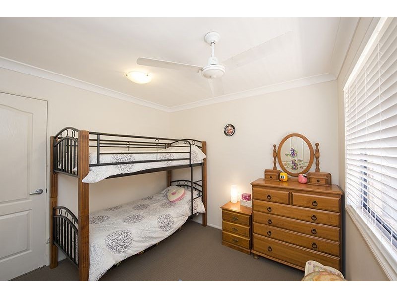 4 Leonie Court, New Auckland QLD 4680