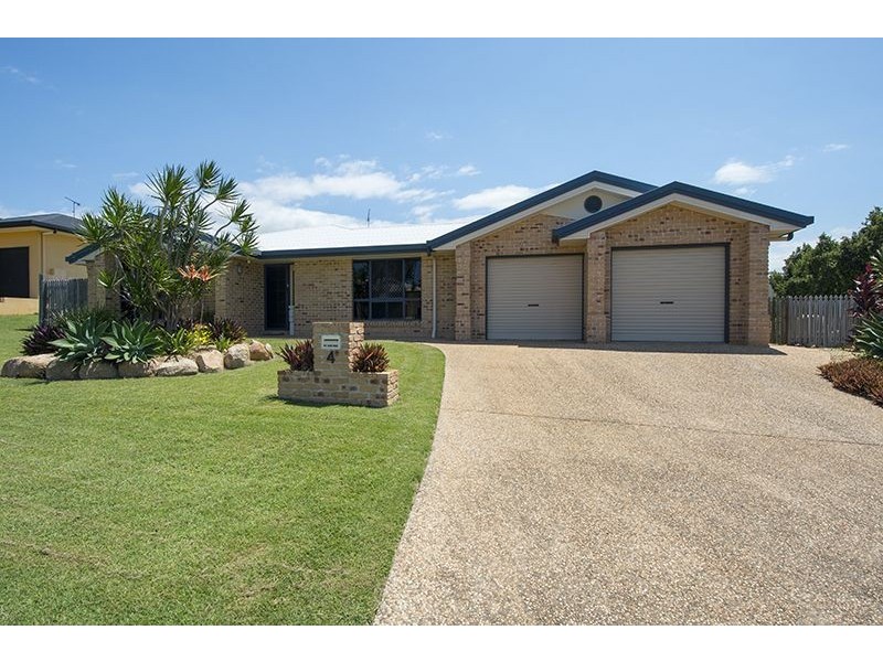 4 Leonie Court, New Auckland QLD 4680