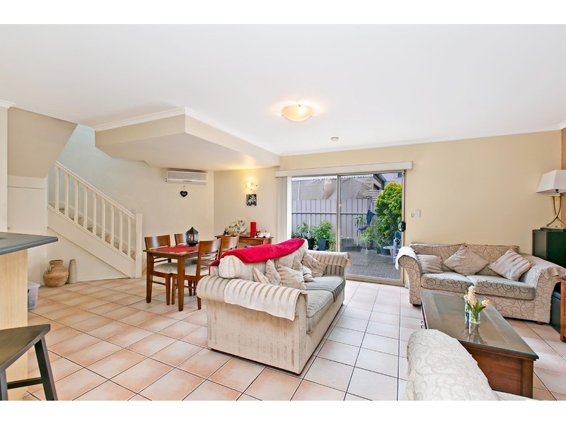 5/25 Brookside Street, Oakden SA 5086