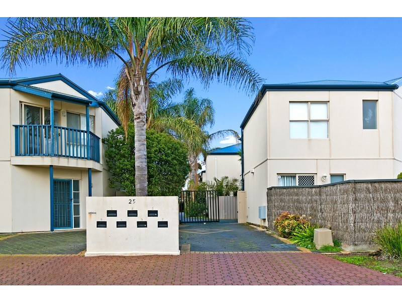 5/25 Brookside Street, Oakden SA 5086