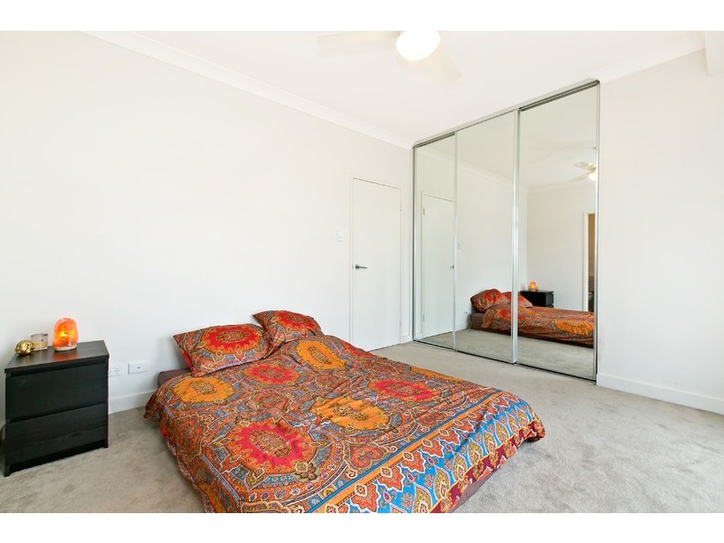 2/2 Whinnerah Avenue, Aldinga Beach SA 5173