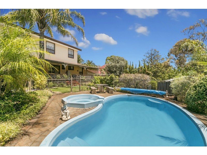 14 Robbie Drive, Reynella East SA 5161