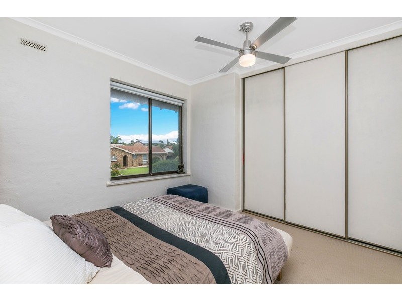 2/98 Sportsmans Drive, West Lakes SA 5021