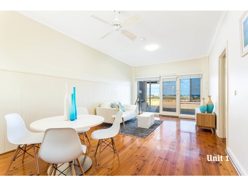 1/2 Seaview Road, West Beach SA 5024