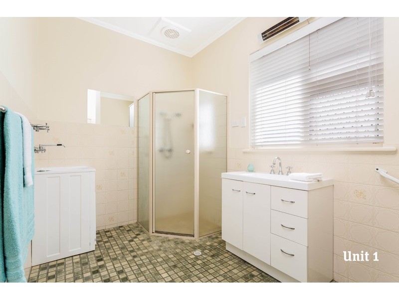 1/2 Seaview Road, West Beach SA 5024