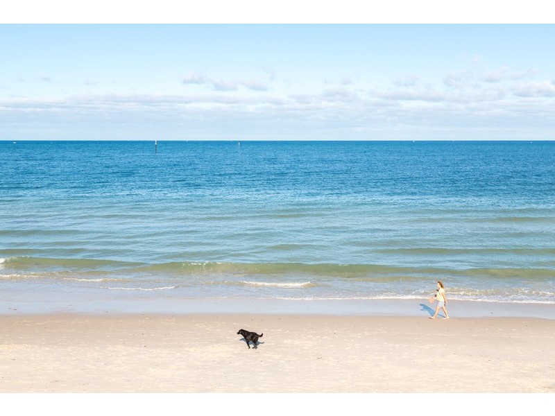 1/2 Seaview Road, West Beach SA 5024